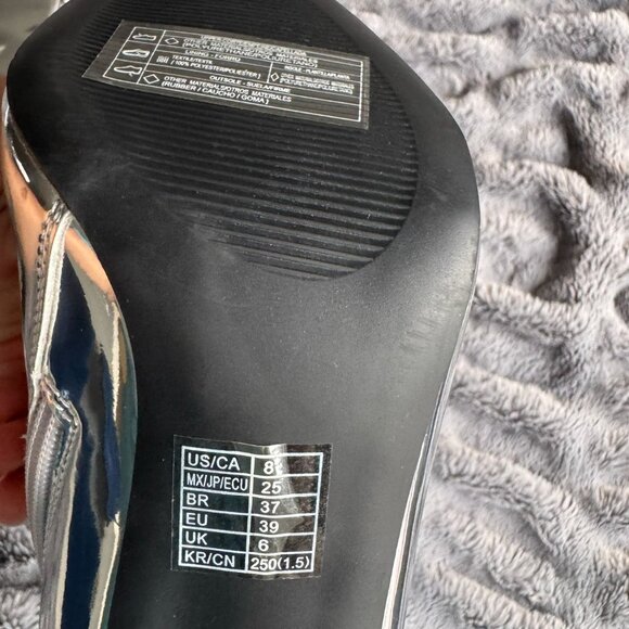 Women Go-Go Disco Glam Western Pointed Toe Stiletto Heel Boot Silver Metallic 8 - Picture 14 of 14